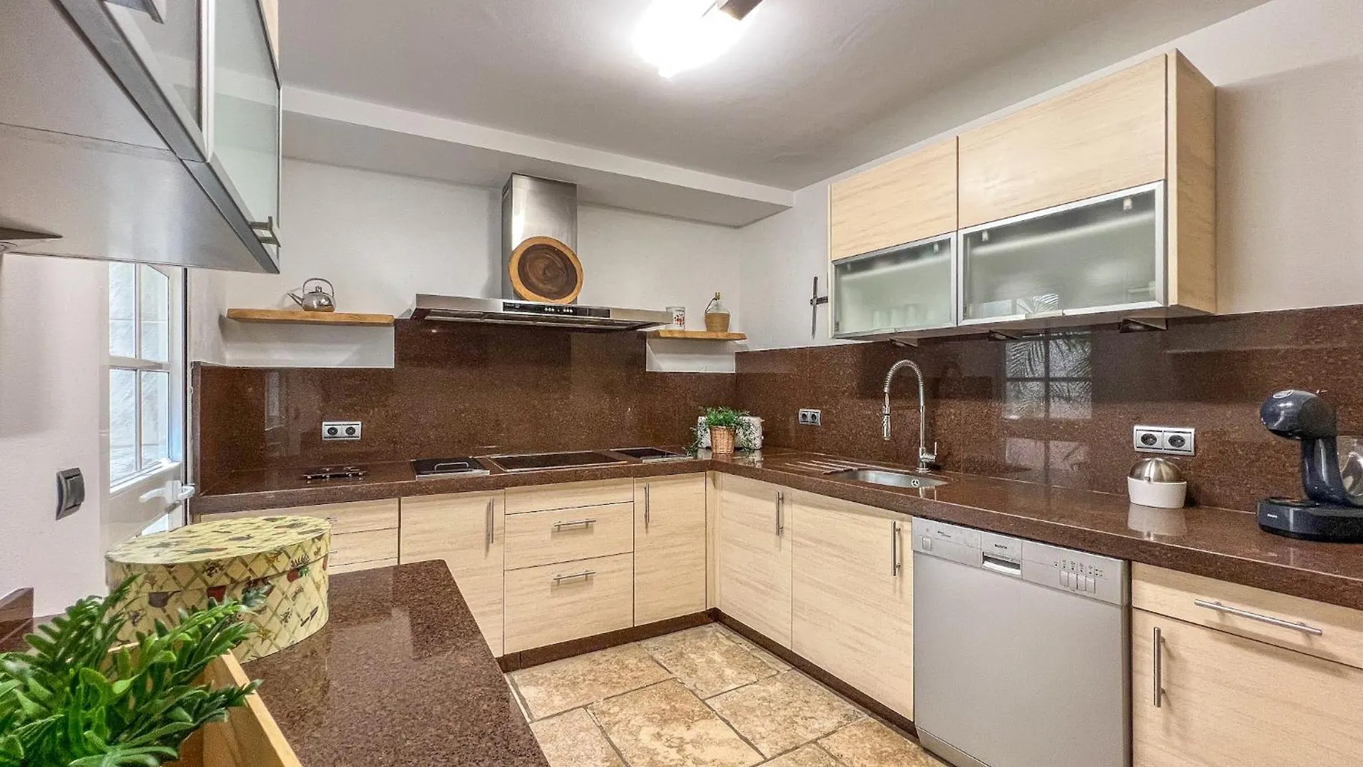 Hanami Casa Antero Estepona Španělsko